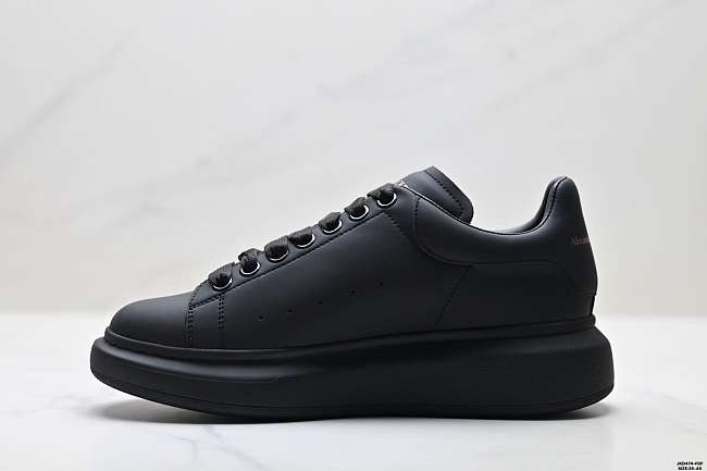 Alexander McQueen Oversized Sneaker Black - 1