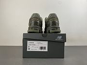 New Balance 1906R Primaloft Dark Olivine Silver Metallic U1906ROG - 2