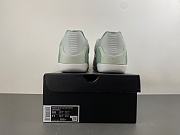 Nike Kobe 9 EM Low Protro Light Silver Steam IH1401-003 - 4