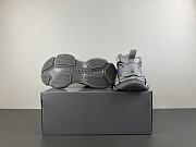 Balenciaga Triple S.2 Gradient Grey 865849 WTR2G 1800 - 2