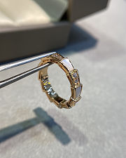 Bvlgari diamond-encrusted white serpentine ring - 6