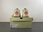 Air Jordan 1 Low SE Olive Aura (Women's) II0569-100 - 2